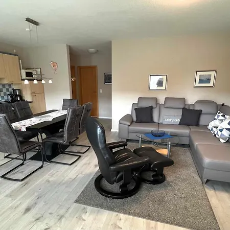 Elsa 9, Nur 150 M Vom Entfernt *